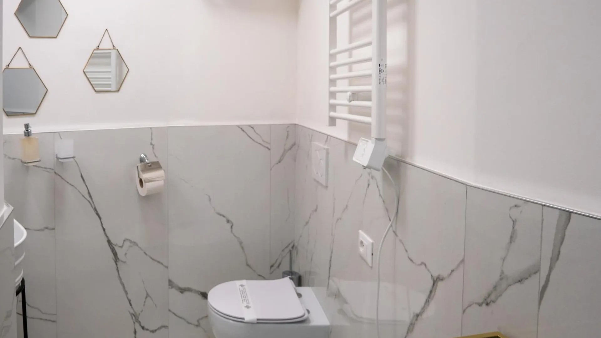 Alto Apartment Rome 0*,